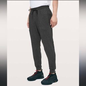 Lululemon at ease joggers - Black - Large